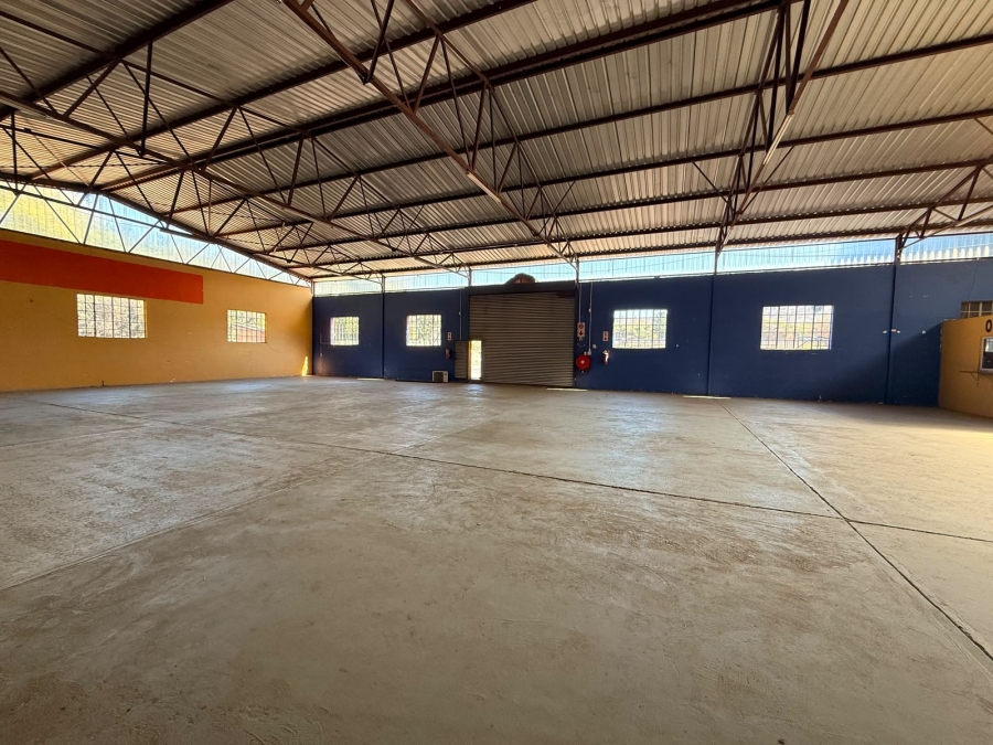 To Let Commercial Property for Rent in Waterkloof A H North West